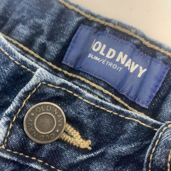 Old Navy Slim Jeans - Picture 8 of 10